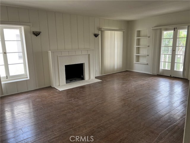 Building Photo - 425 S Palm Dr