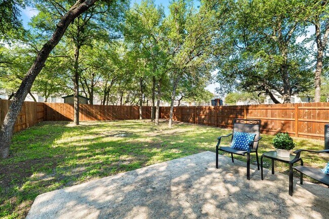 Building Photo - 2600 Andres Way