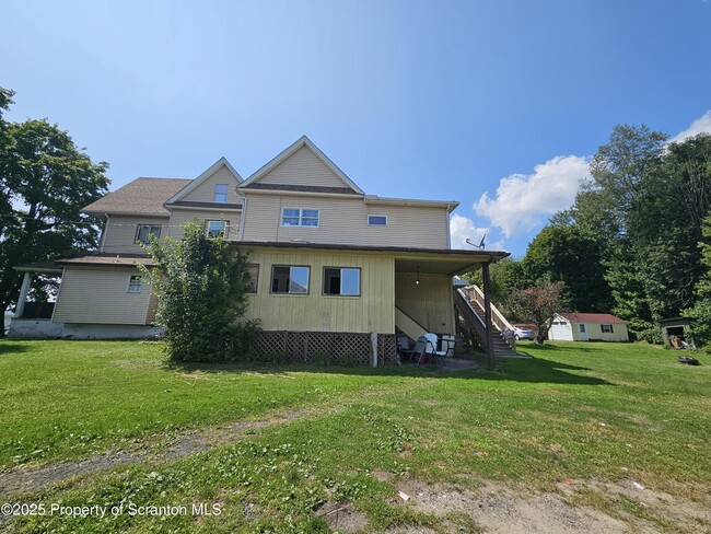 Building Photo - 134 Main St