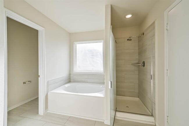 Building Photo - 2630 Zephyr Ln