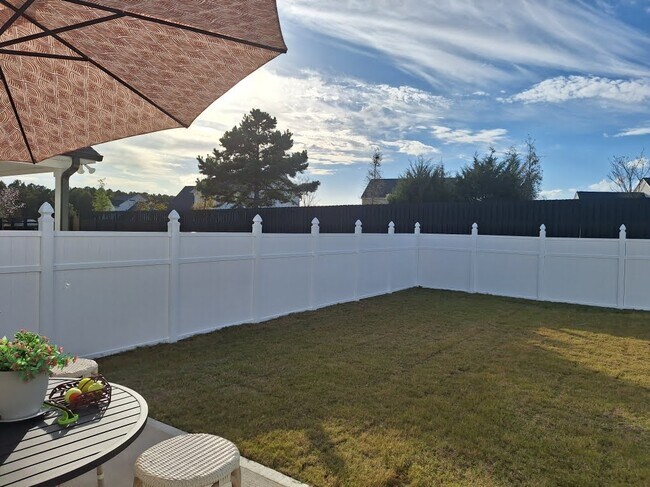 Building Photo - 494 Aspire Cir