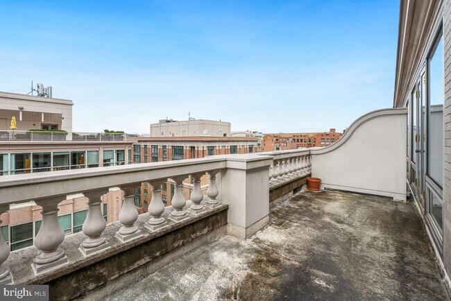 Building Photo - 801 Pennsylvania Ave NW