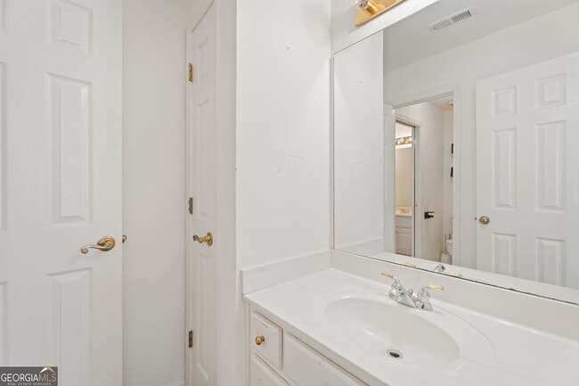 Building Photo - 3535 Greenshire Ct