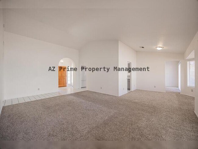 Building Photo - 4326 E Encinas Ave