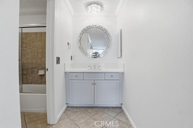 Building Photo - 7320 Hawthorn Ave