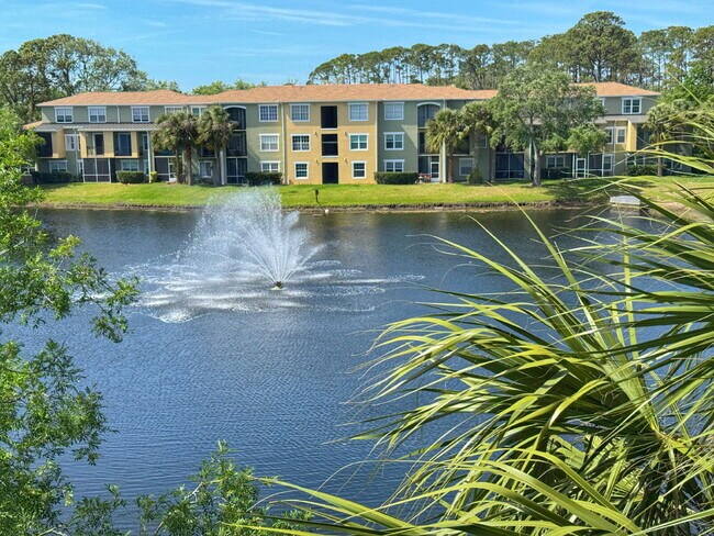 Building Photo - 2 BR / 2 BA Las Palmas Condo!
