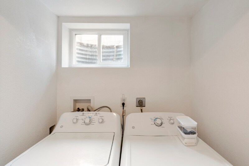 Building Photo - 6129 Wolff St