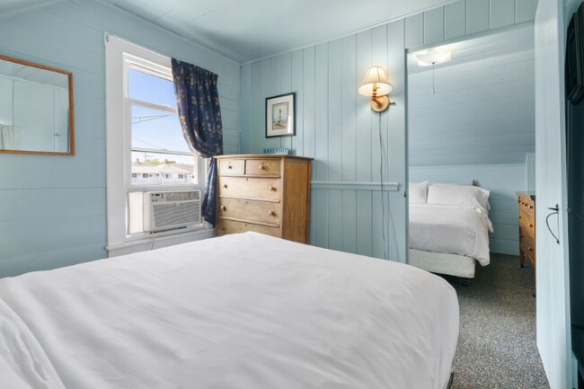 Building Photo - 4 Traynor St