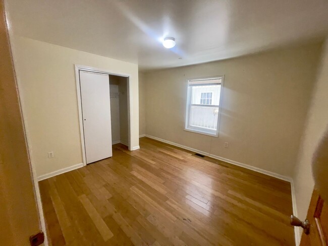 Building Photo - 1524 N 17th St