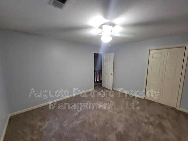 Building Photo - 4768 Red Leaf Ct