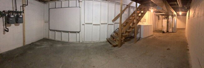 HUGE basement - 309 N 4th St