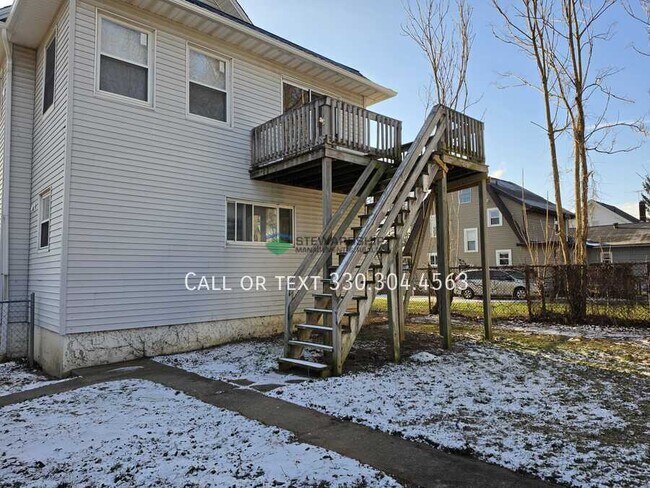 Building Photo - 1014 Berwin St