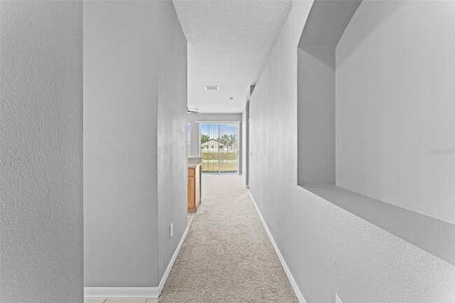 Building Photo - 8420 Deer Chase Dr
