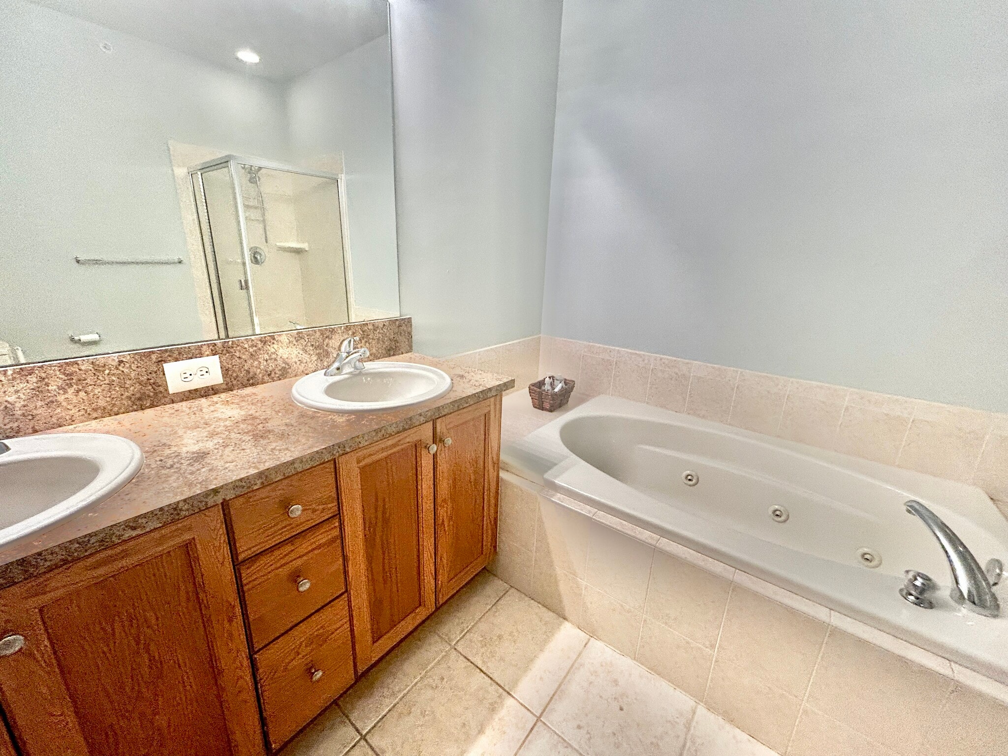 Building Photo - 171 Winchester Ct