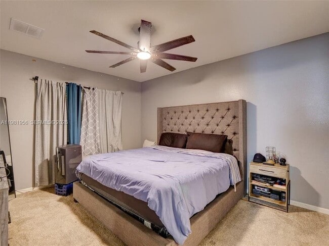 Building Photo - 808 Old Country Rd S E