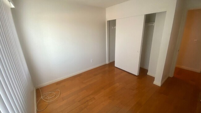 Building Photo - 310 N Moore Ave