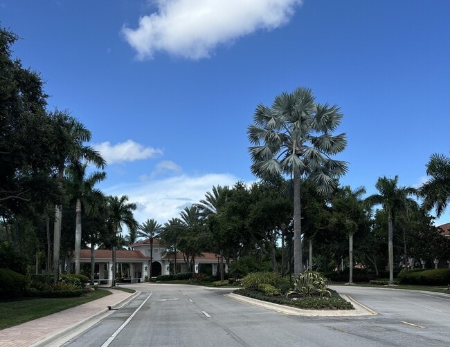 Building Photo - 9774 Isles Cay Dr