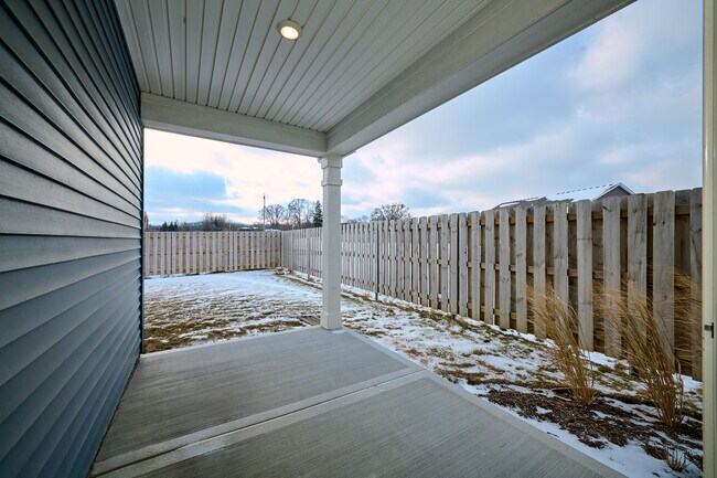 Building Photo - 1179 Woodlily Ln