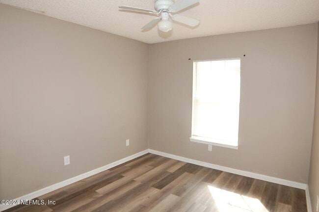 Building Photo - 3256 Fox Squirrel Dr