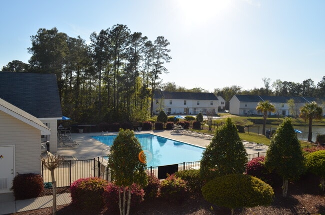 Primary Photo - 1107 Fords Pointe Cir