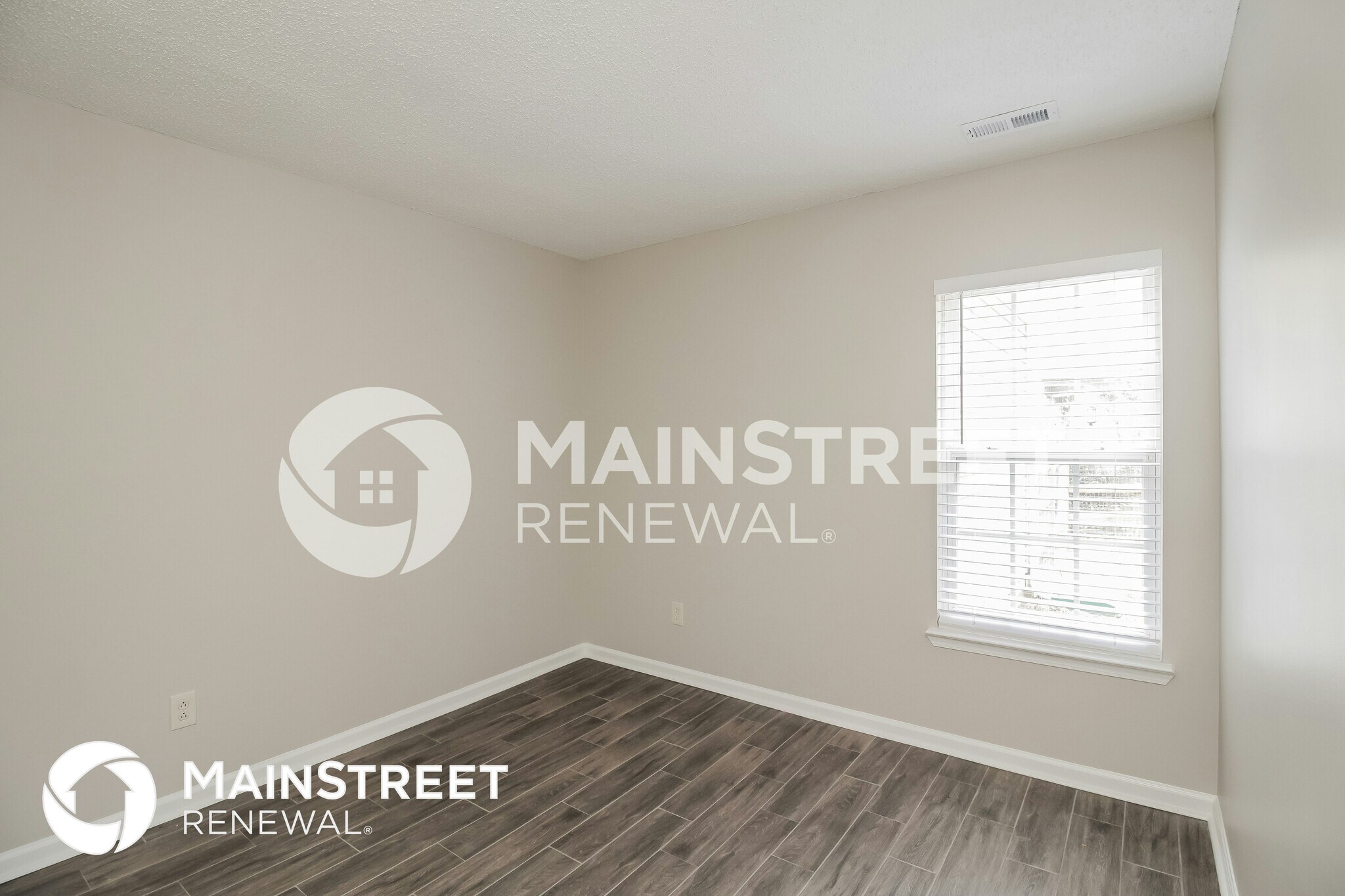 Building Photo - 8304 Highlander Ct