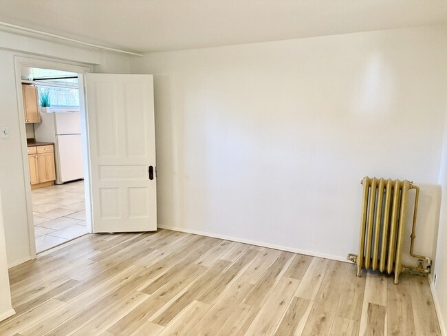 Building Photo - 2732 Eldridge Ave