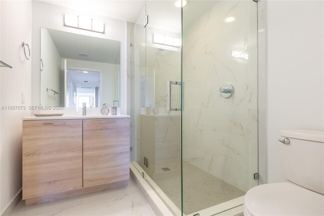 Building Photo - 16385 Biscayne Blvd