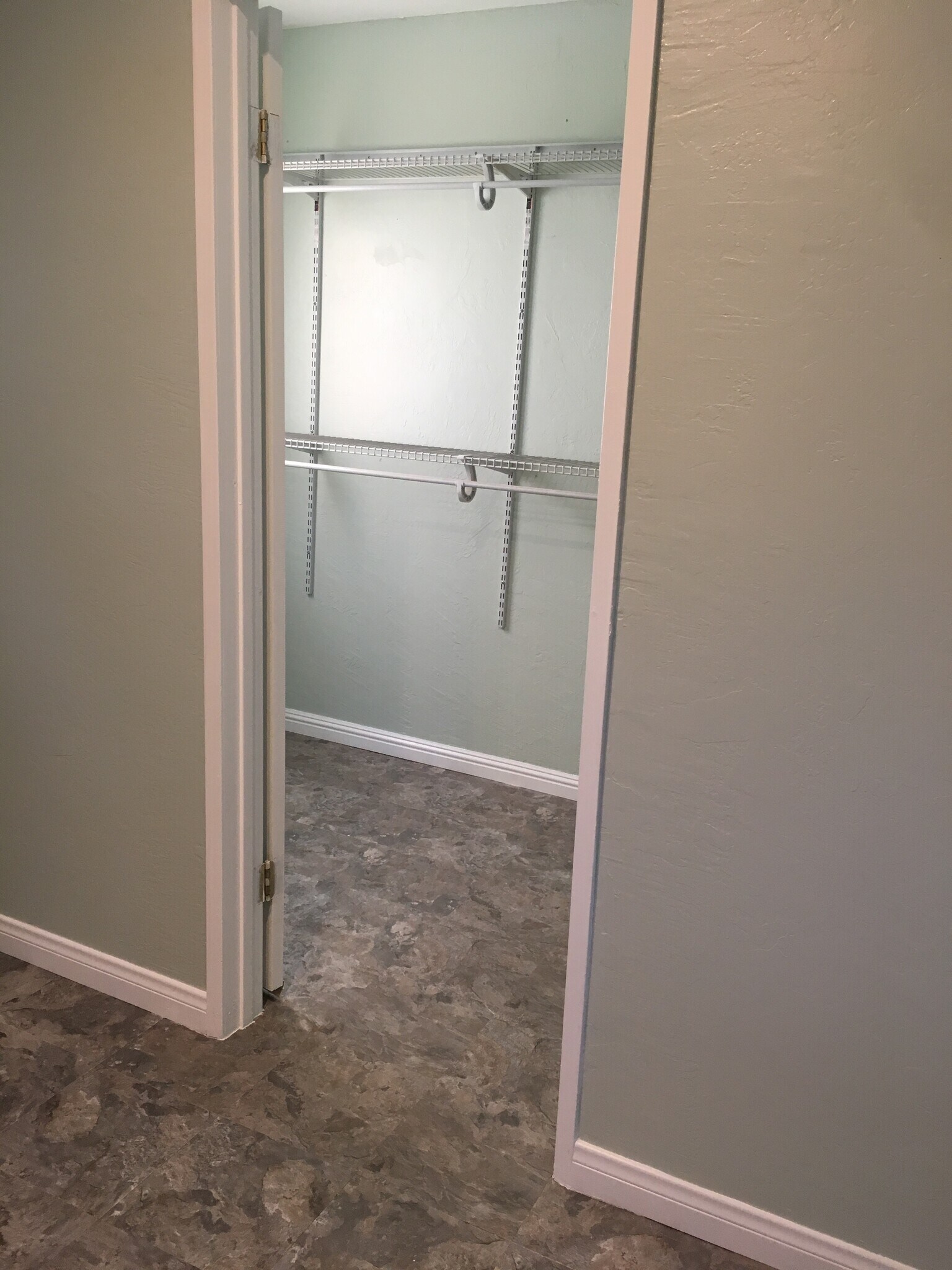 Building Photo - 632 Maria Ave