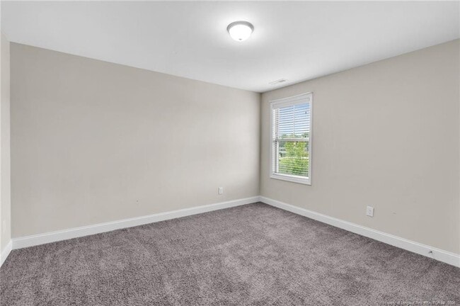 Building Photo - 5344 Debut Ave