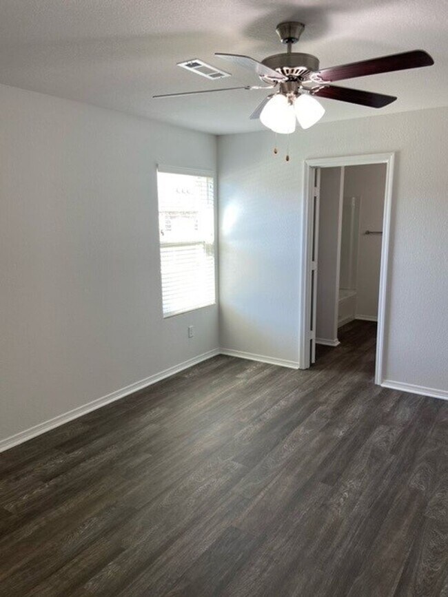 Building Photo - PRE-LEASING NOW!! Beautiful Three Bedroom | Two Bathroom Home in Maumelle!