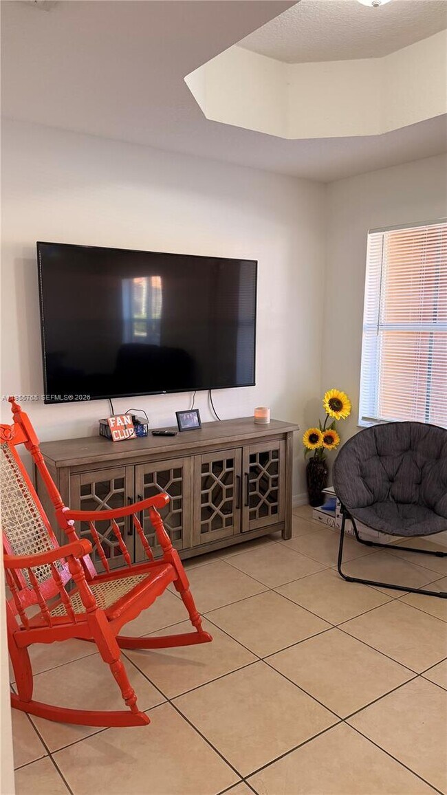 Building Photo - 10686 SW 8th St