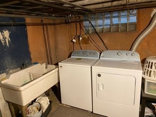 Laundry - 1130 Dickinson St
