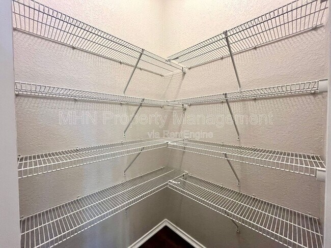 Building Photo - 7551 Paraiso Haven