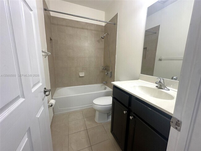 Building Photo - 11544 SW 151 Ave
