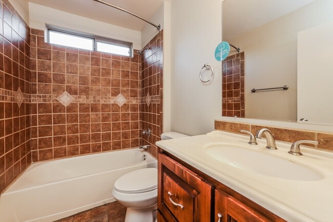 Building Photo - 3652 W Avenida Obregon