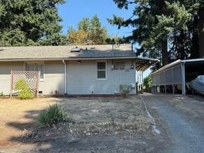Building Photo - 3904
