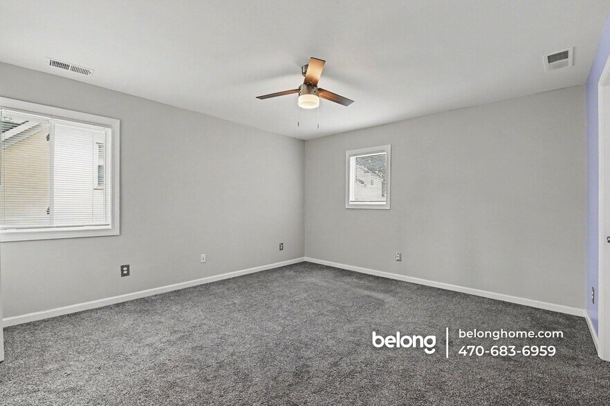Building Photo - 988 Bridgegate Dr NE