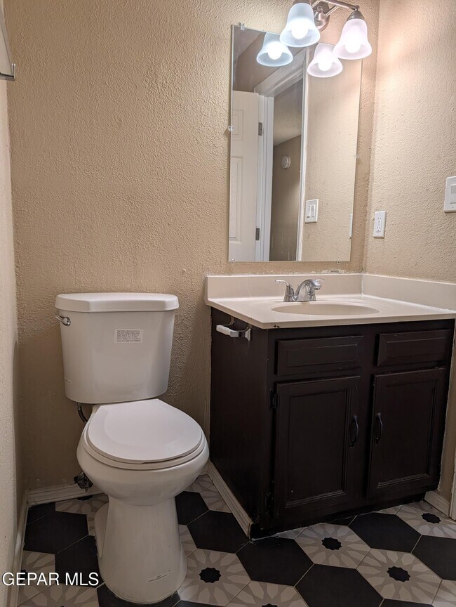 Building Photo - 11600 Marsh Mccall Way