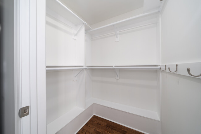 Master walk in closet - 235 16th Ave