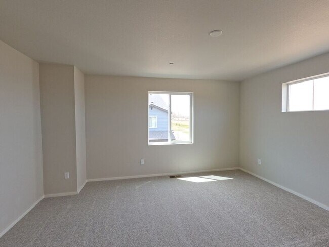 Building Photo - 2814 Barnstormer St