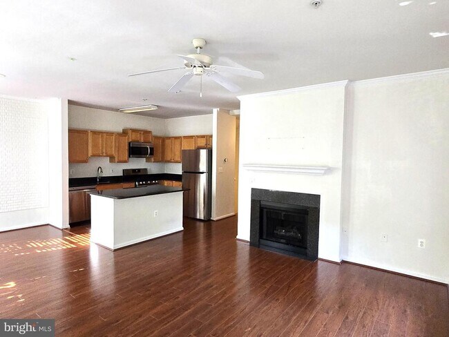 Building Photo - 13369 Connor Dr