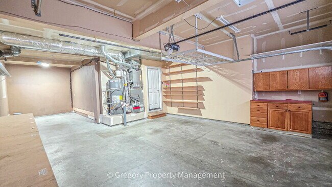 Building Photo - 6920 137th Pl SE