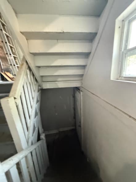 Building Photo - 5534 S Throop St