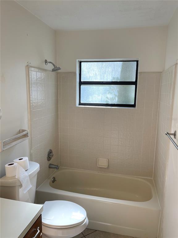 Building Photo - 4531 SW 83 Dr