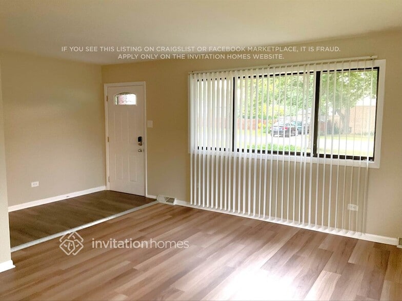 Building Photo - 17342 Odell Ave