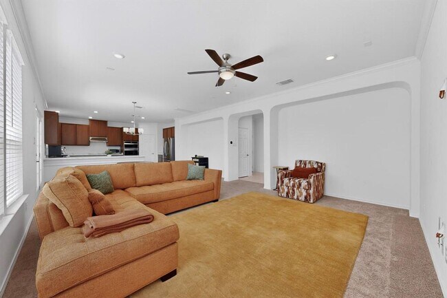 Building Photo - 712 Madalin Rue Ct