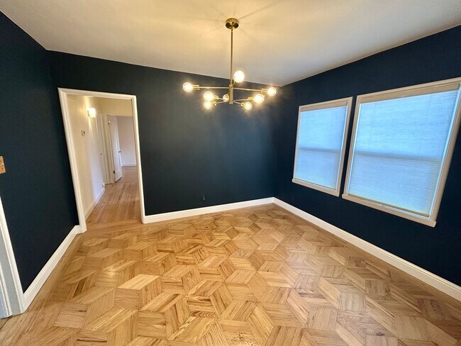 Building Photo - Gorgeous San Leandro Bungalow!