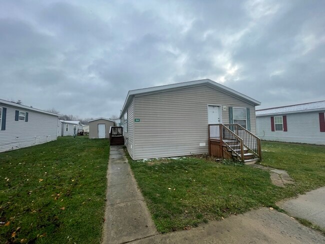 Building Photo - 314 Scarlet Oak Ln