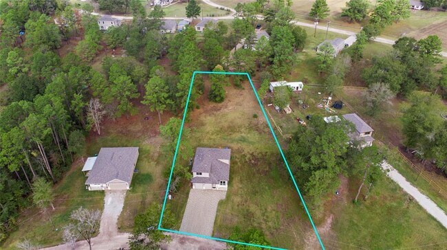 Building Photo - 4 Big Lake Cir