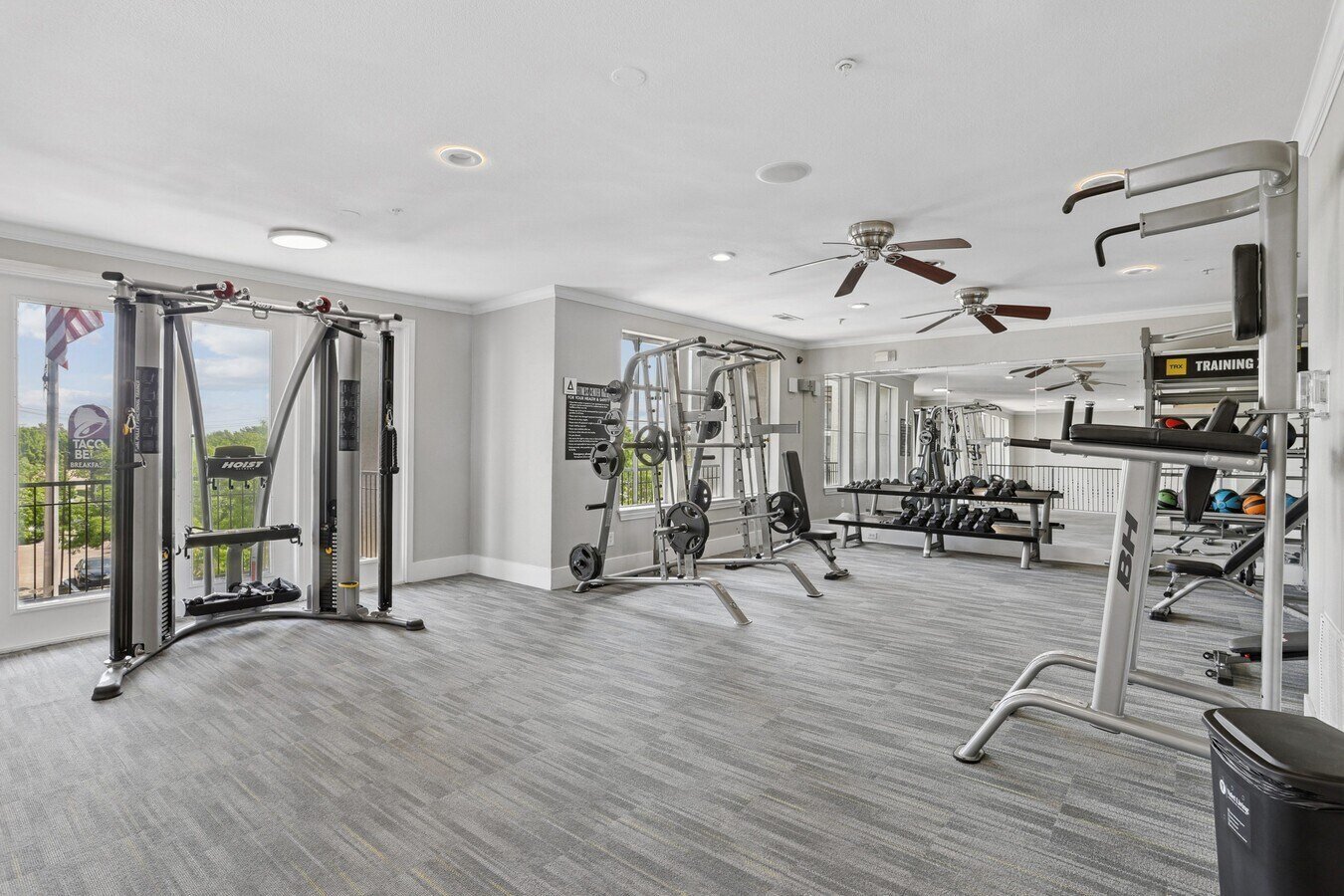 Building Photo - 2403 N Washington Ave